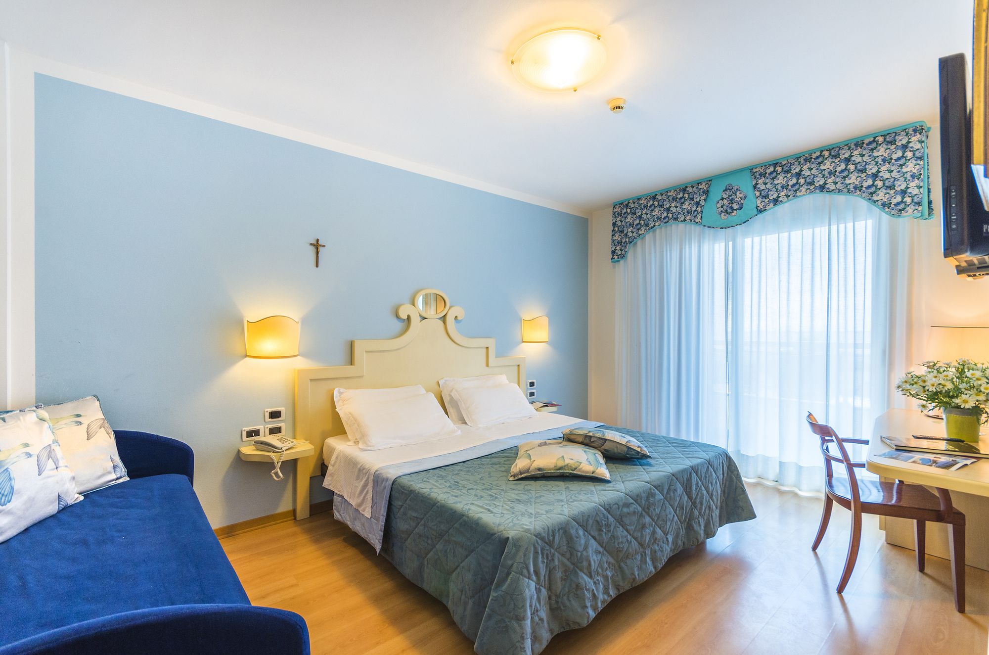 Фото Hotel Panoramic