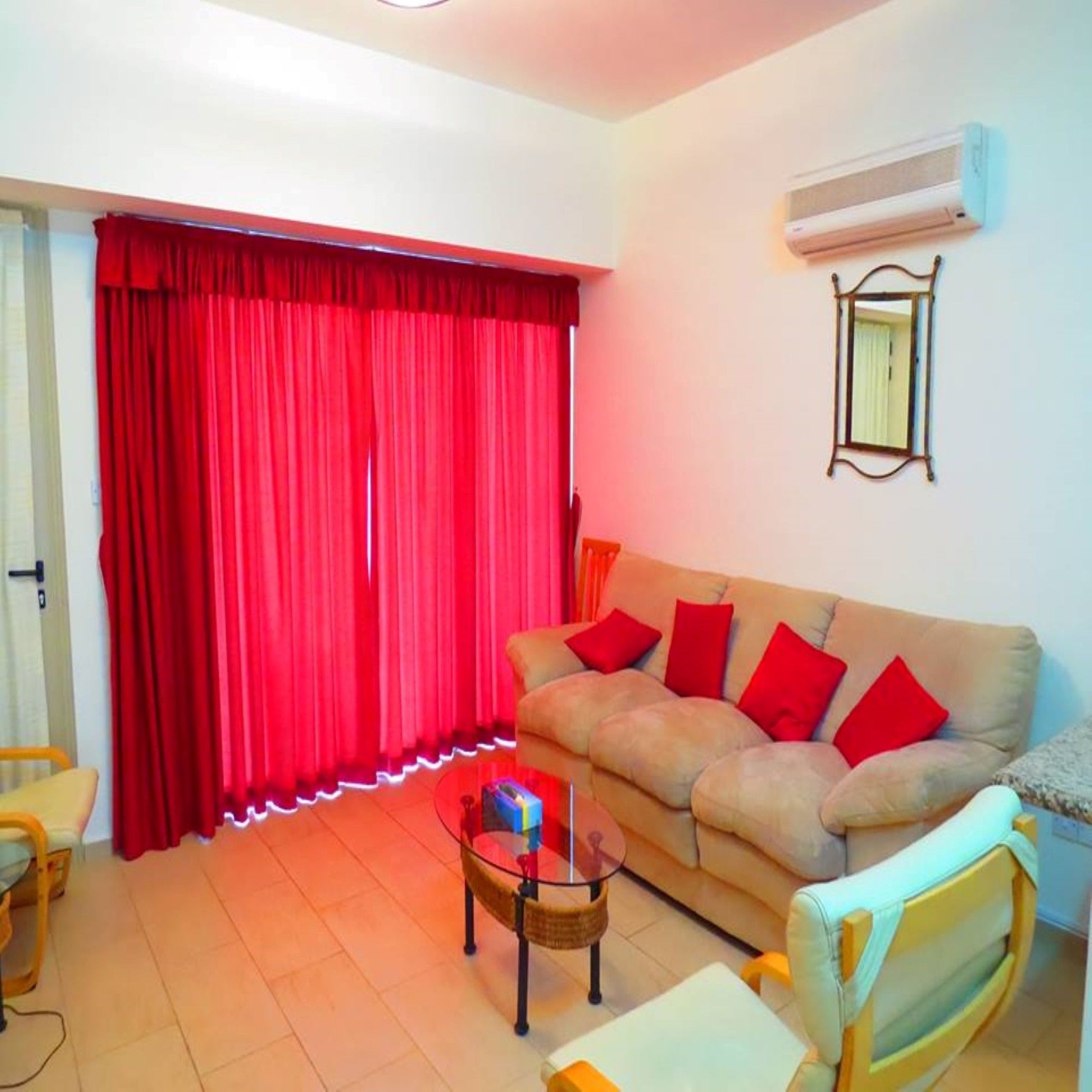 Фото King's Holiday Apartments