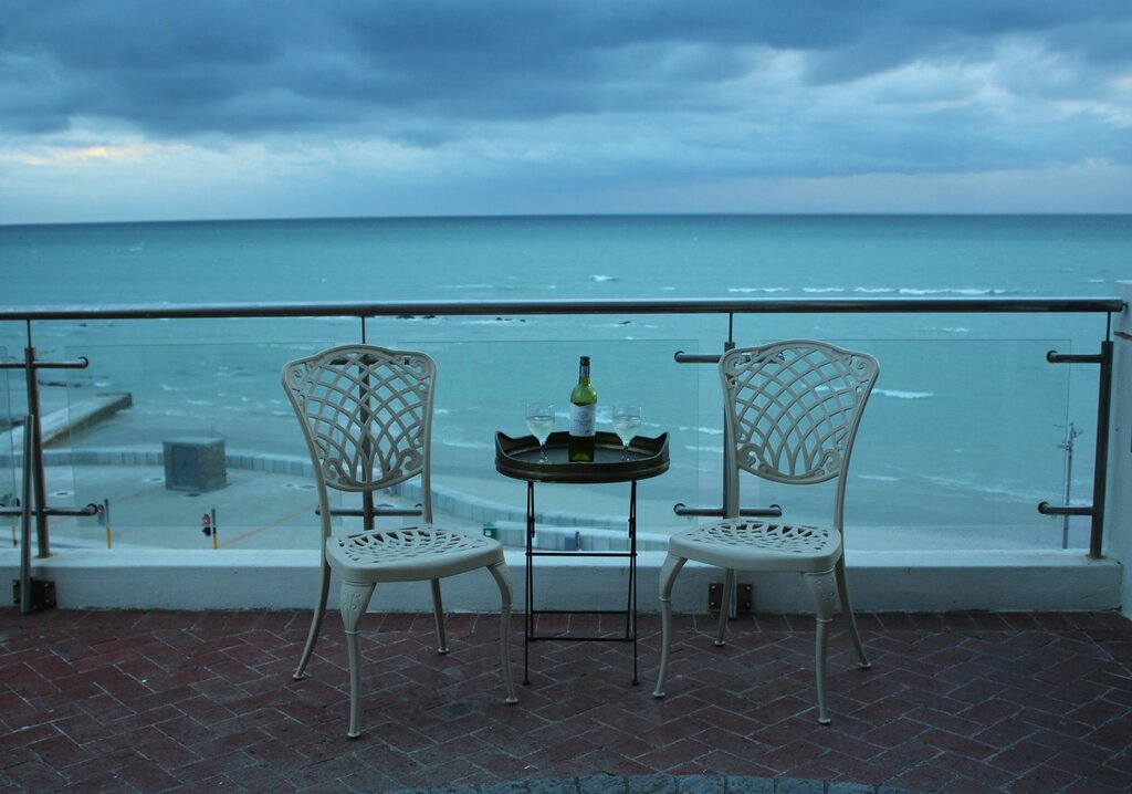 Hotel Hibernian Towers 1802 Self Catering Accommodation Strand Western Cape South Africa, Capetown, photo