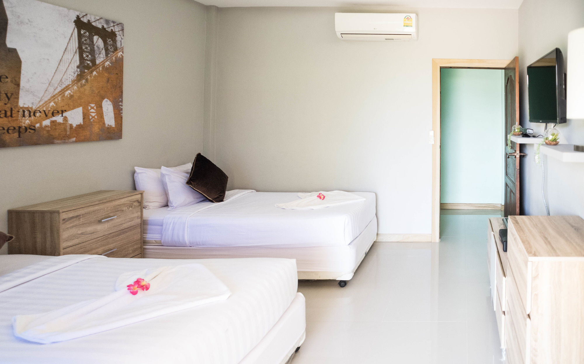 Фото Phangan Beach Resort