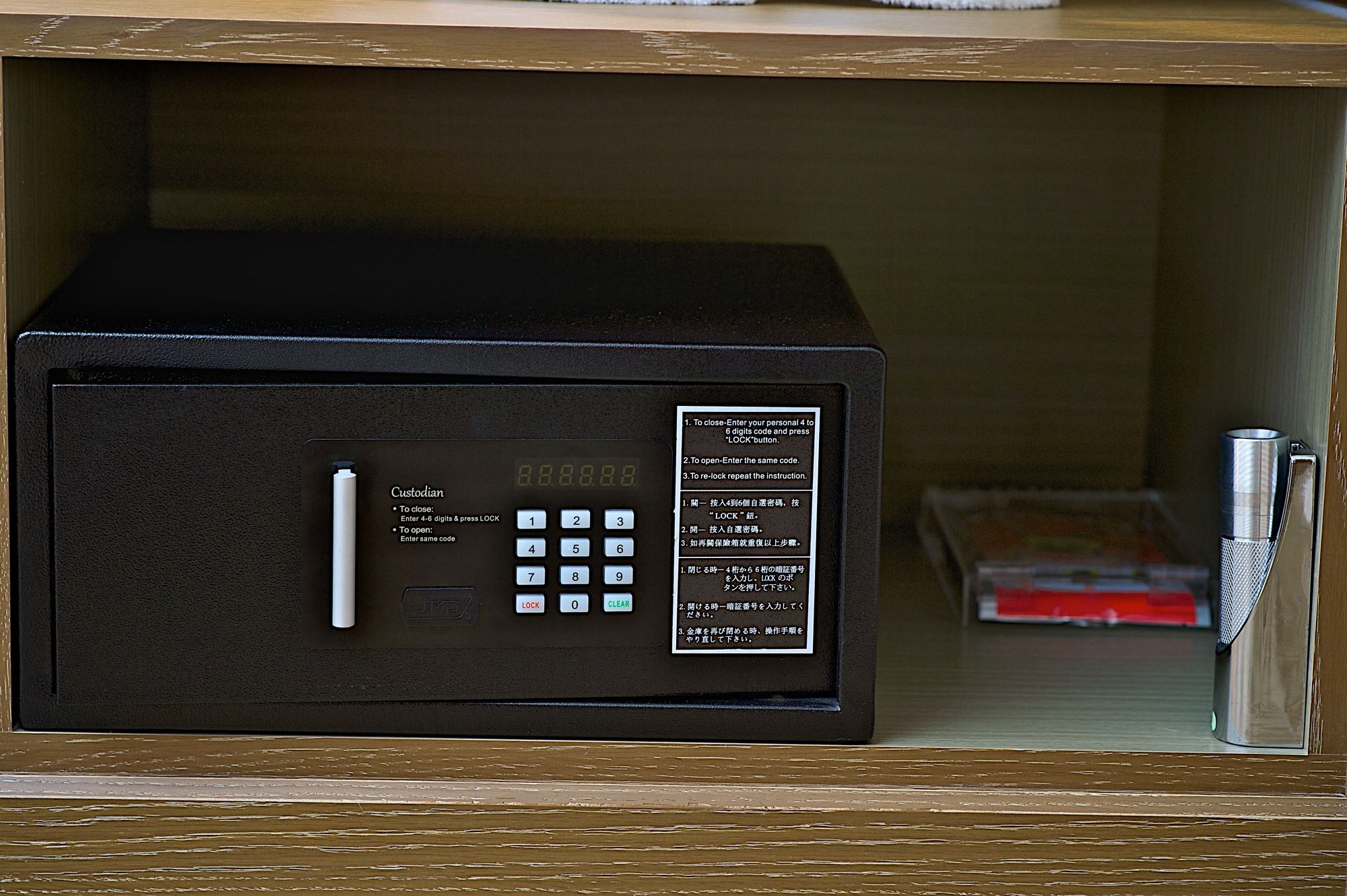 Фото The Gaya Hotel