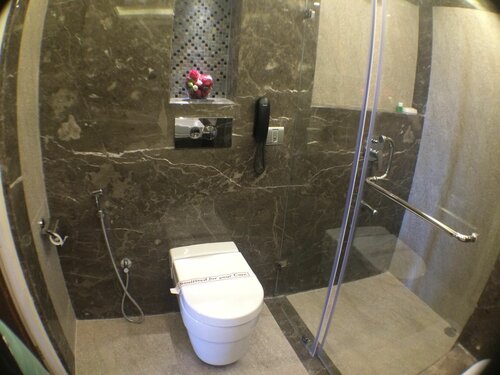 Гостиница Hotel Ivory Tower в Бангалоре