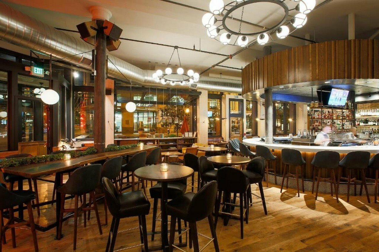 Фото The Oxford Hotel