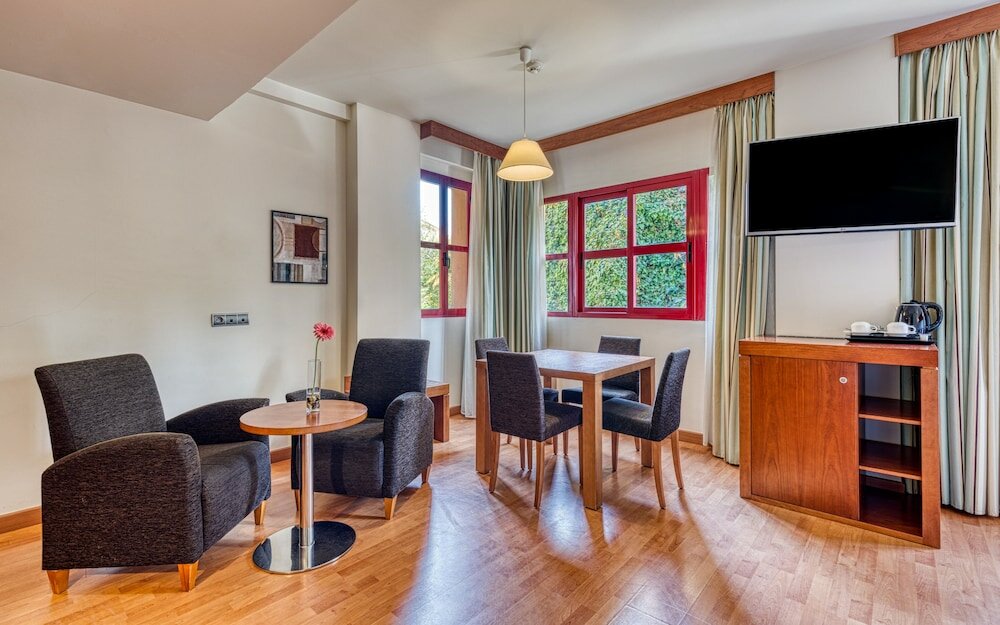 Фото Senator Huelva Hotel