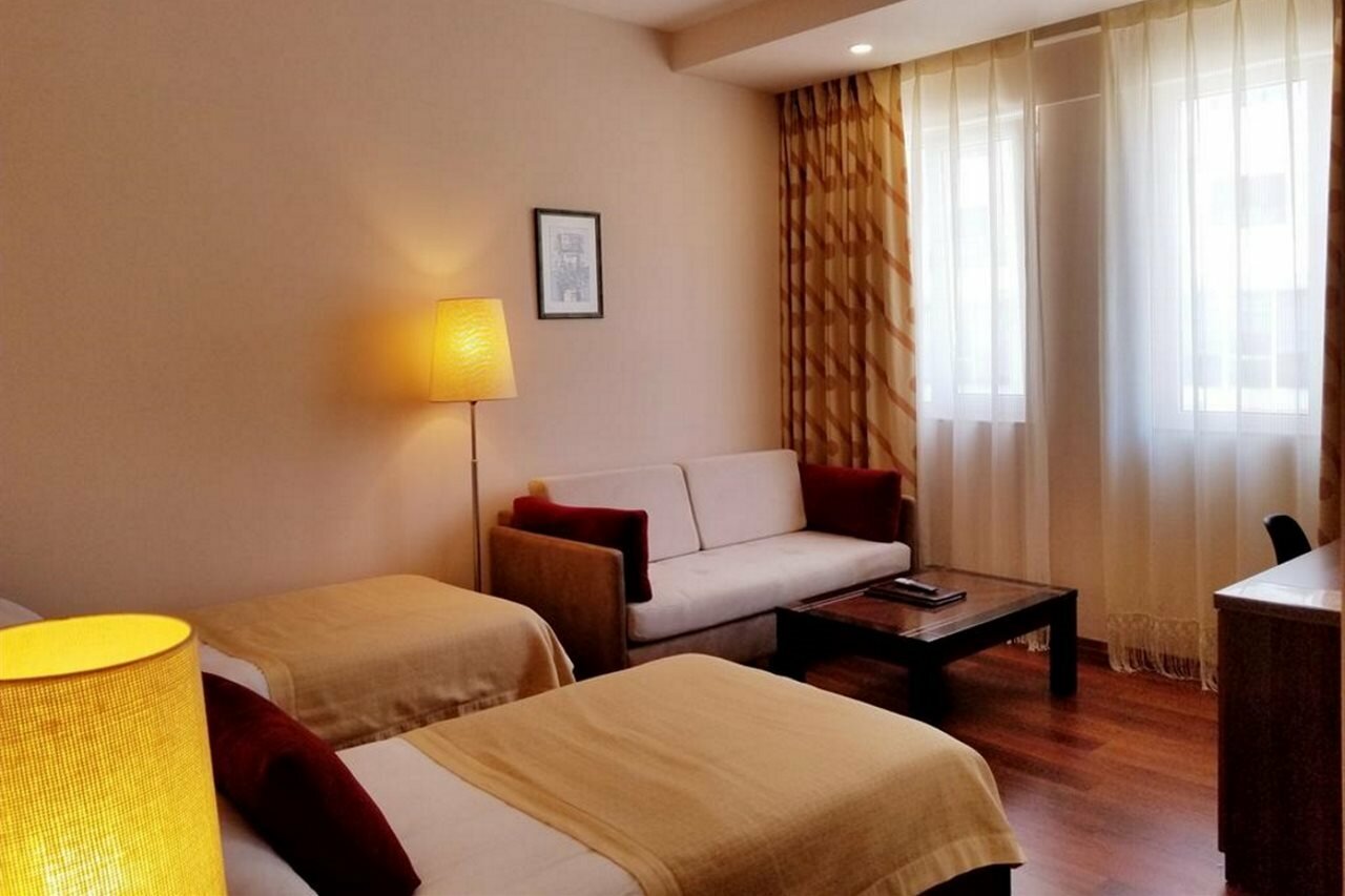 Фото Aragosta Hotel & Restaurant