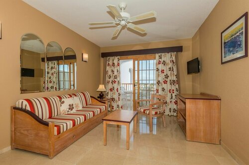 Внешний вид отеля Club El Beril в Адехе, фото 4