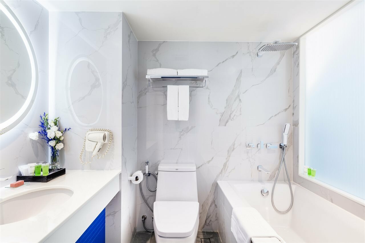 Фото A-One New Wing Hotel