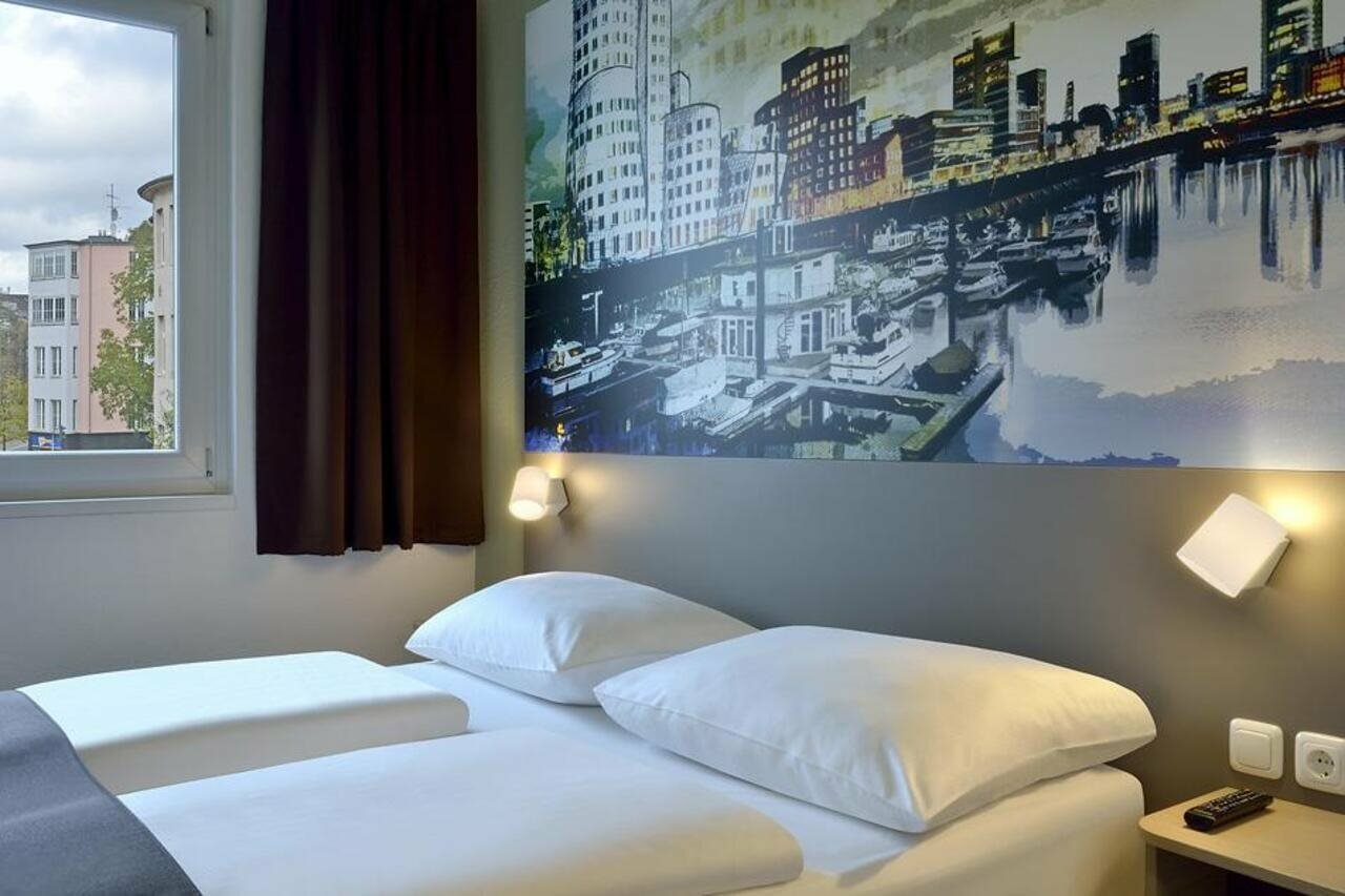Фото B&b Hotel Dusseldorf City-Sud