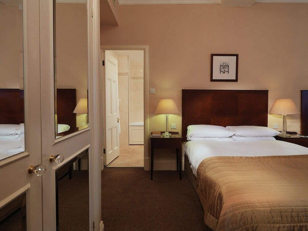 Фото Macdonald Burlington Hotel