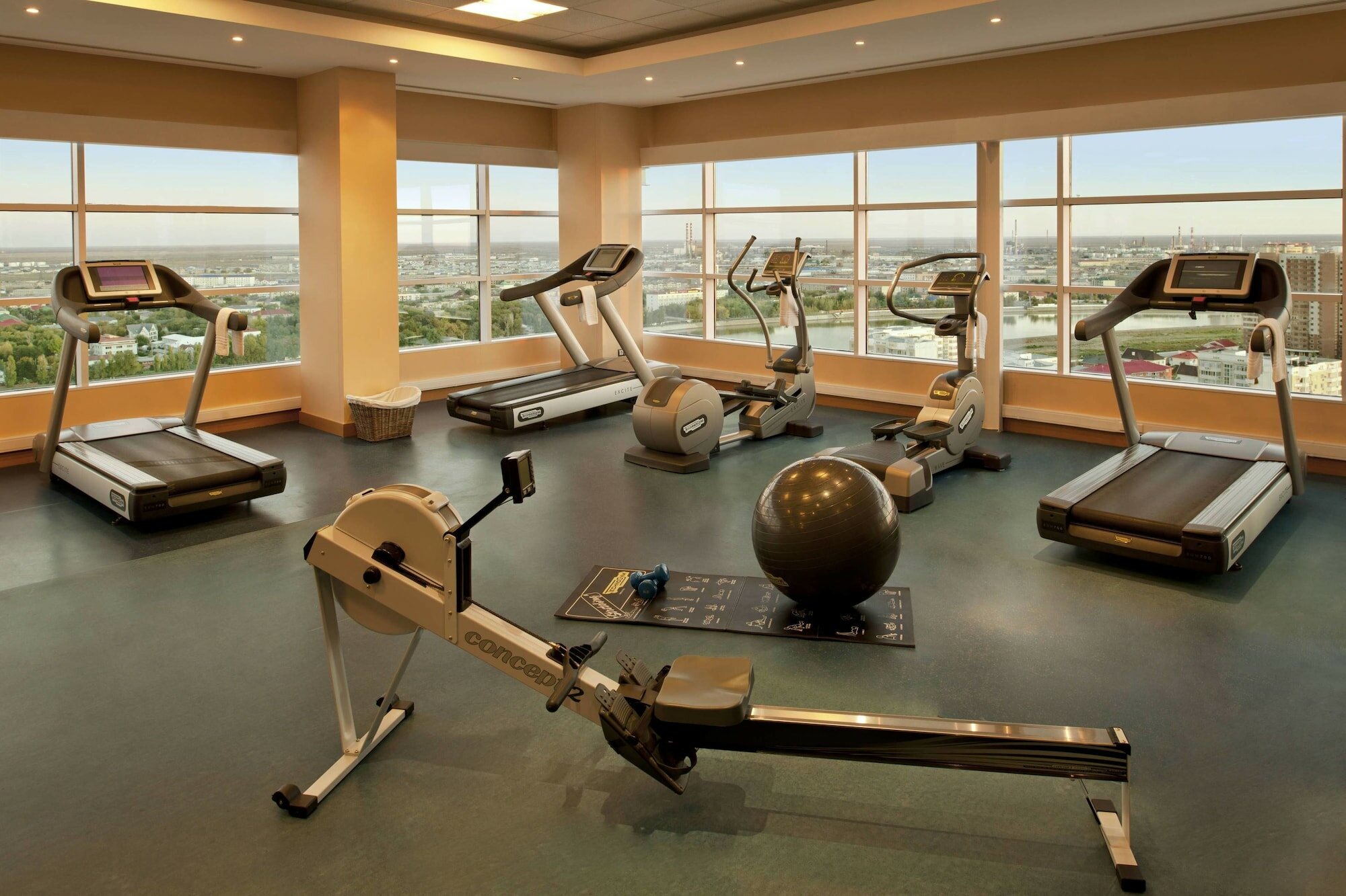 Фото Marriott Executive Apartments Atyrau