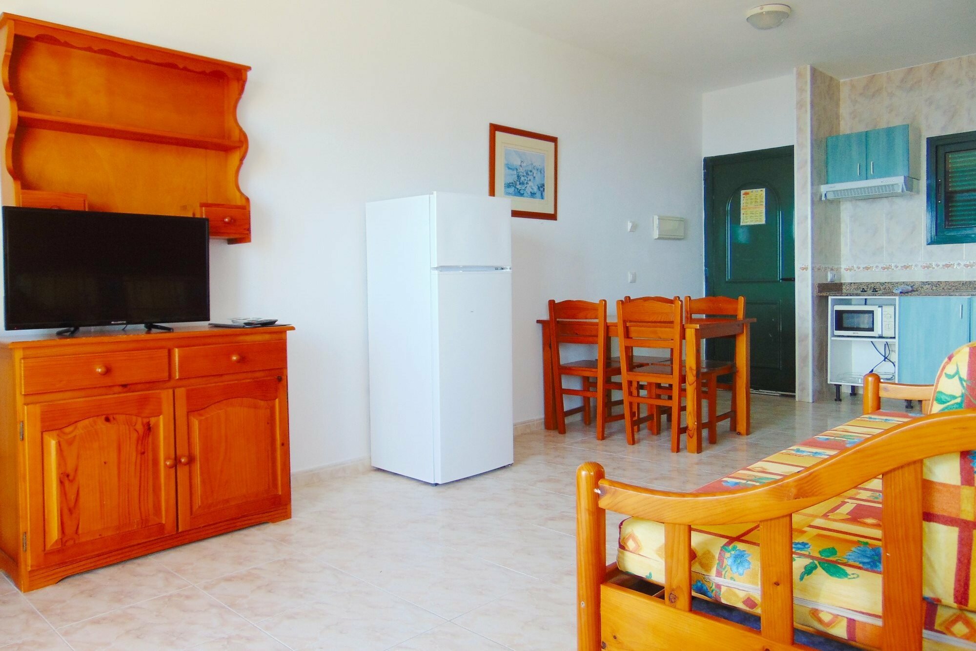 Фото Apartamentos Cabo de Baños by Mij