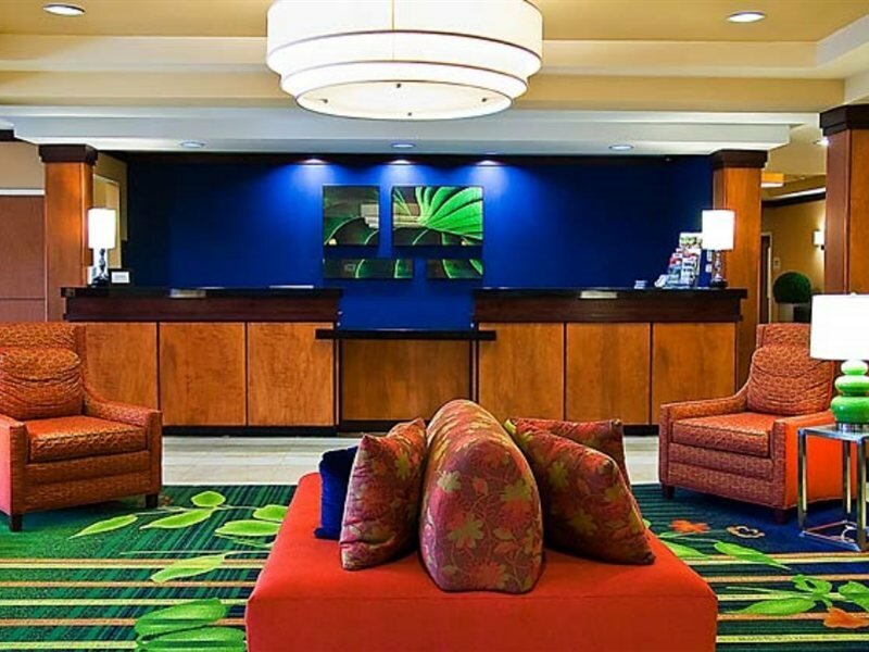 Фото Fairfield Inn & Suites by Marriott Tampa Fairgrounds/Casino