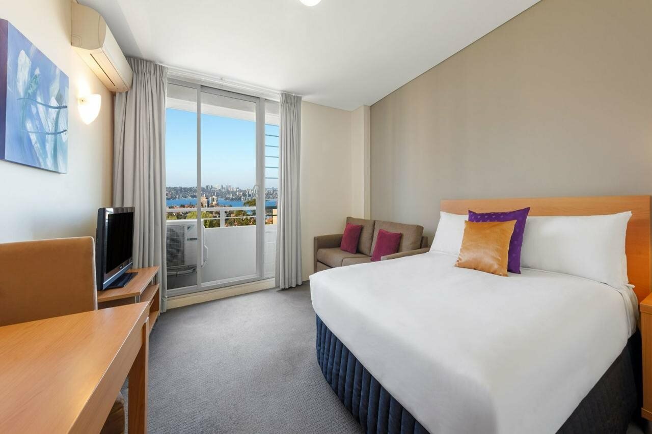 Фото Park Regis Concierge Apartments