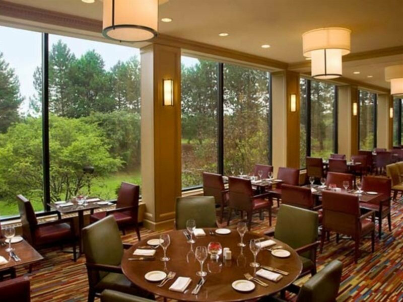 Фото Toronto Airport Marriott Hotel