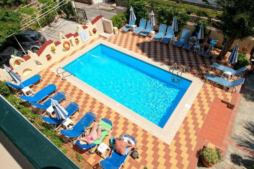 Фото Kiriakos Apartments