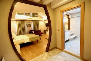 Гостиница Life Corner Hotel