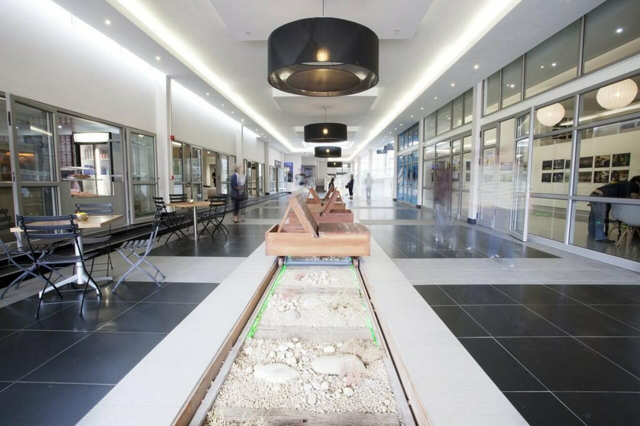 Фото DoubleTree by Hilton Cape Town - Upper Eastside