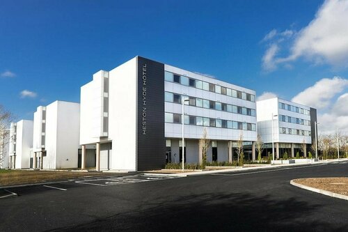 Гостиница Heston Hyde Hotel в Лондоне