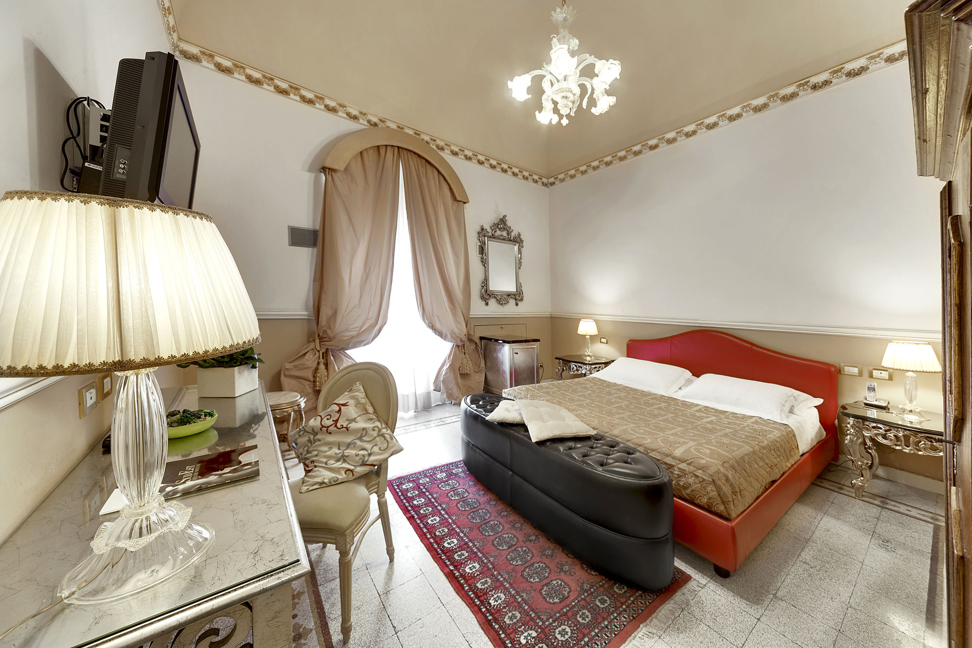 Фото Relais Antica Badia San Maurizio 1619