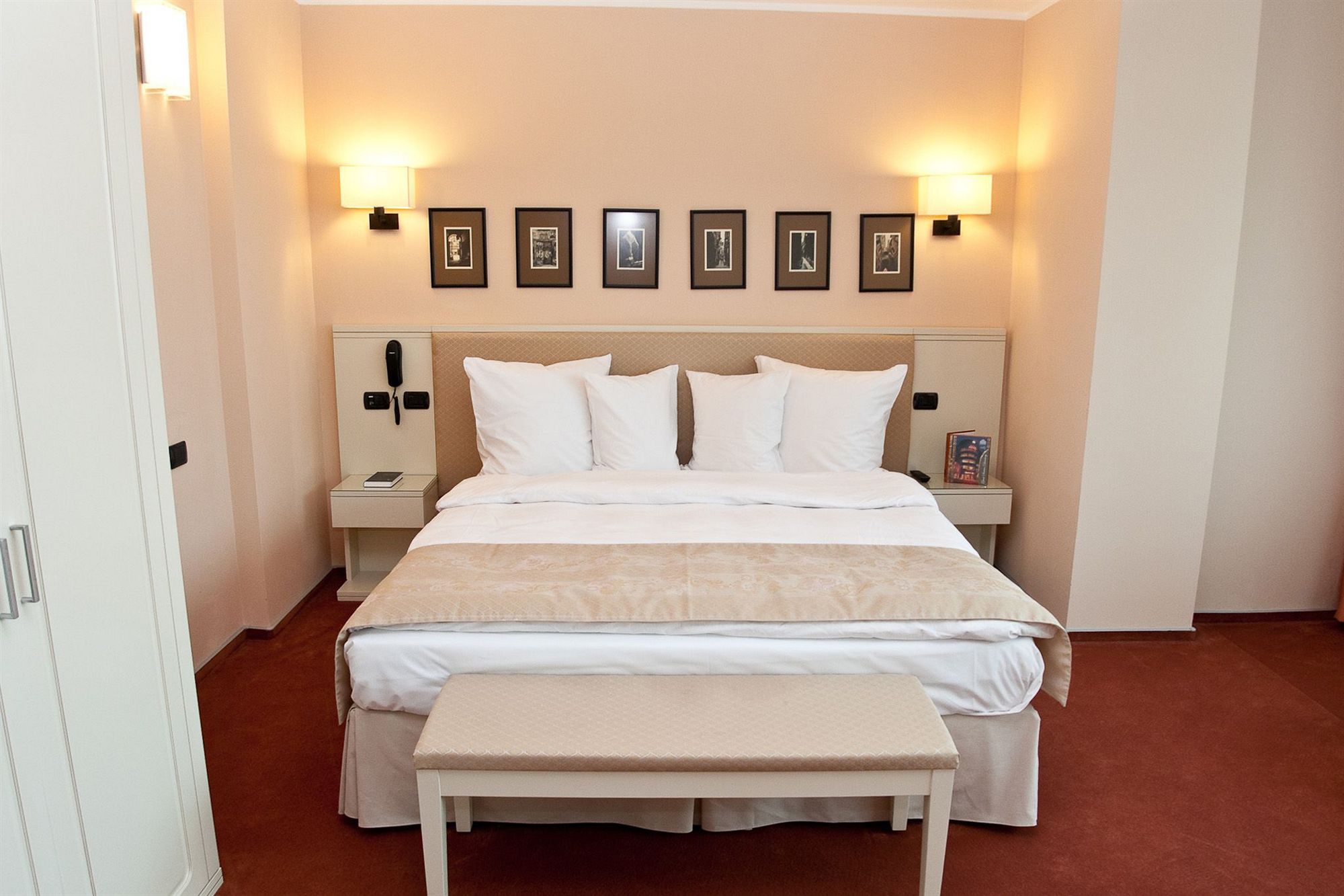 Фото Hotel Paradis Cluj Napoca