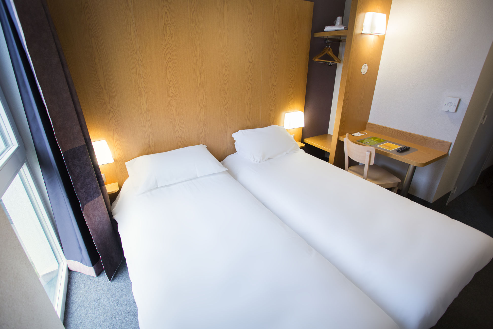 Фото B&B Hotel La Roche-sur-Yon