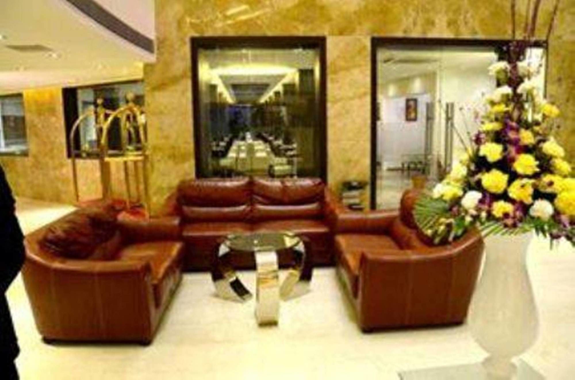 Фото Regenta Central Harimangla