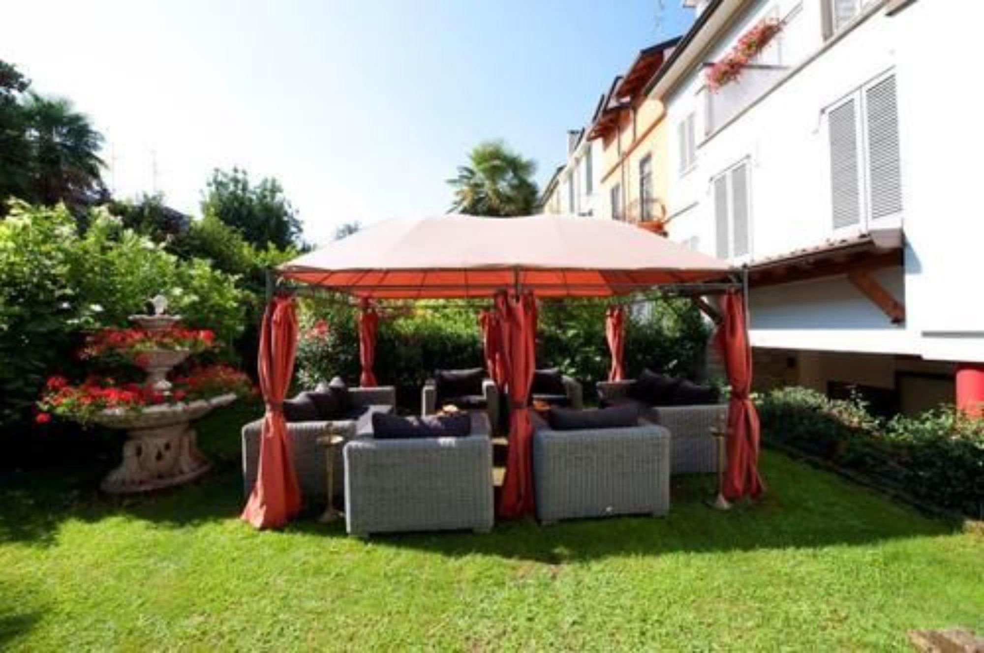 Фото отеля 3