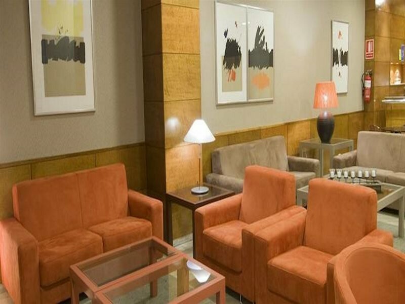 Фото Nh Oviedo Principado