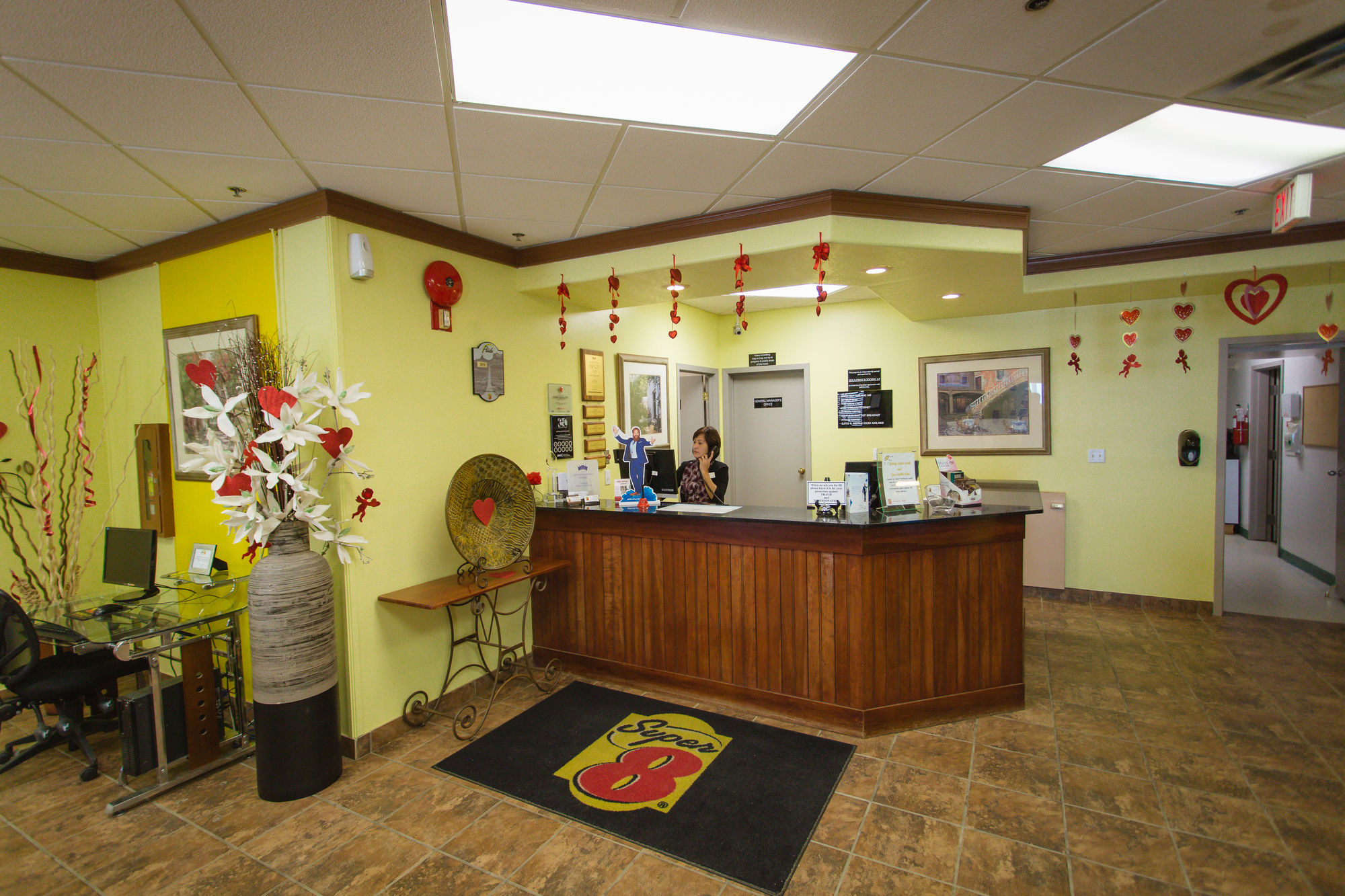 Фото Super 8 by Wyndham Drayton Valley