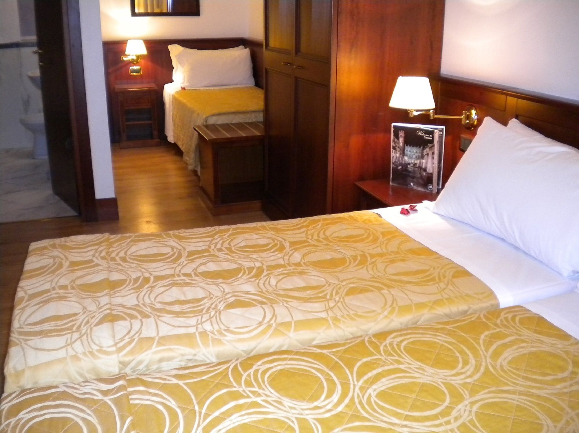 Фото Hotel Aurora