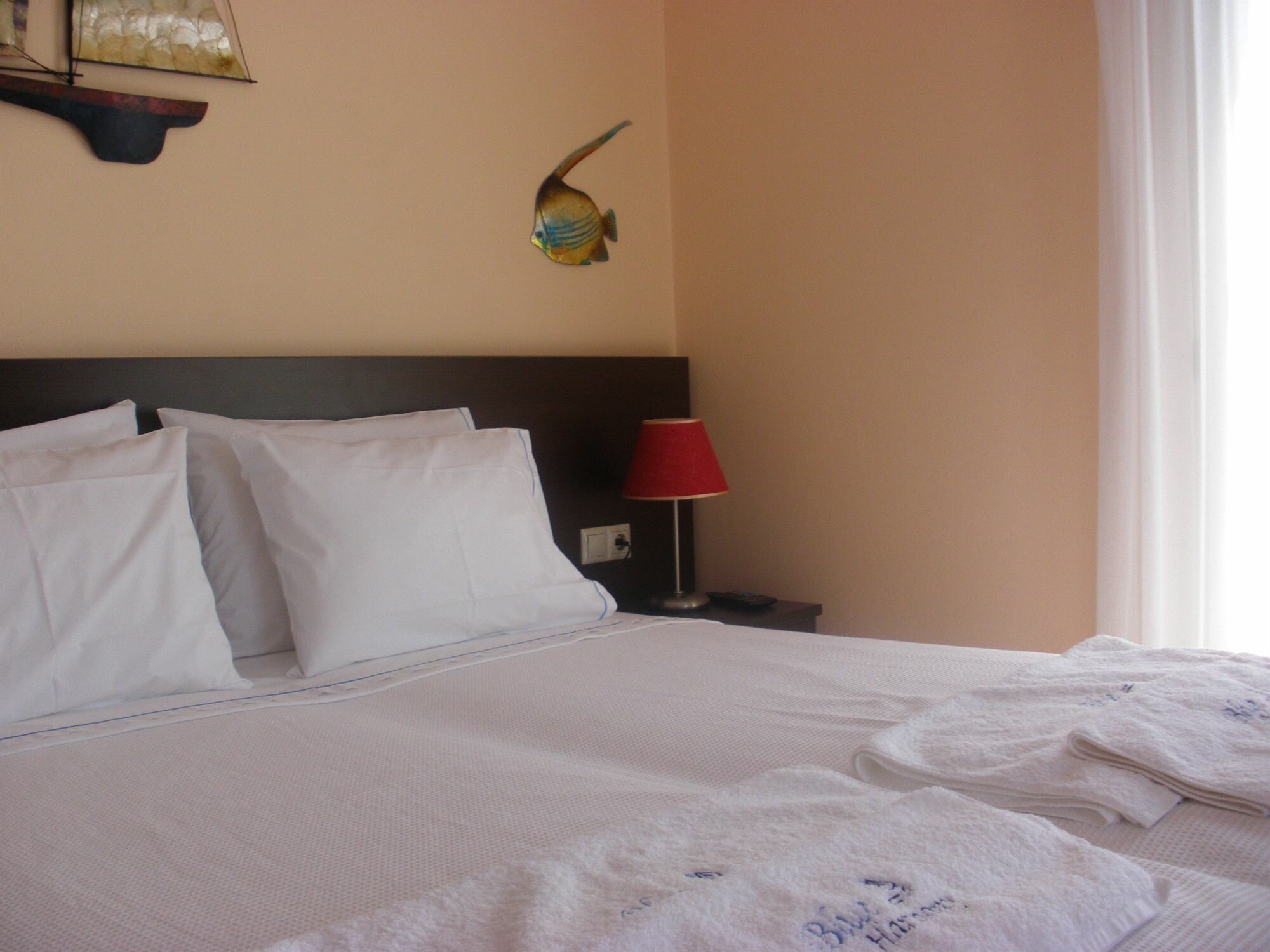 Фото Blue Harmony Apartments