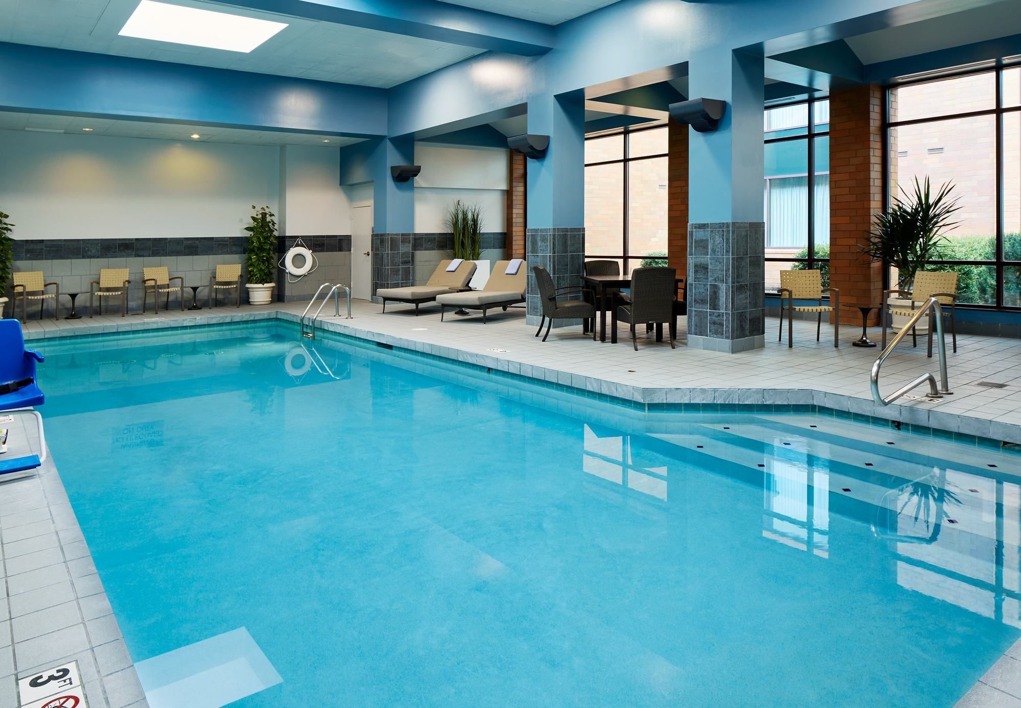 Фото Marriott Columbus Northwest