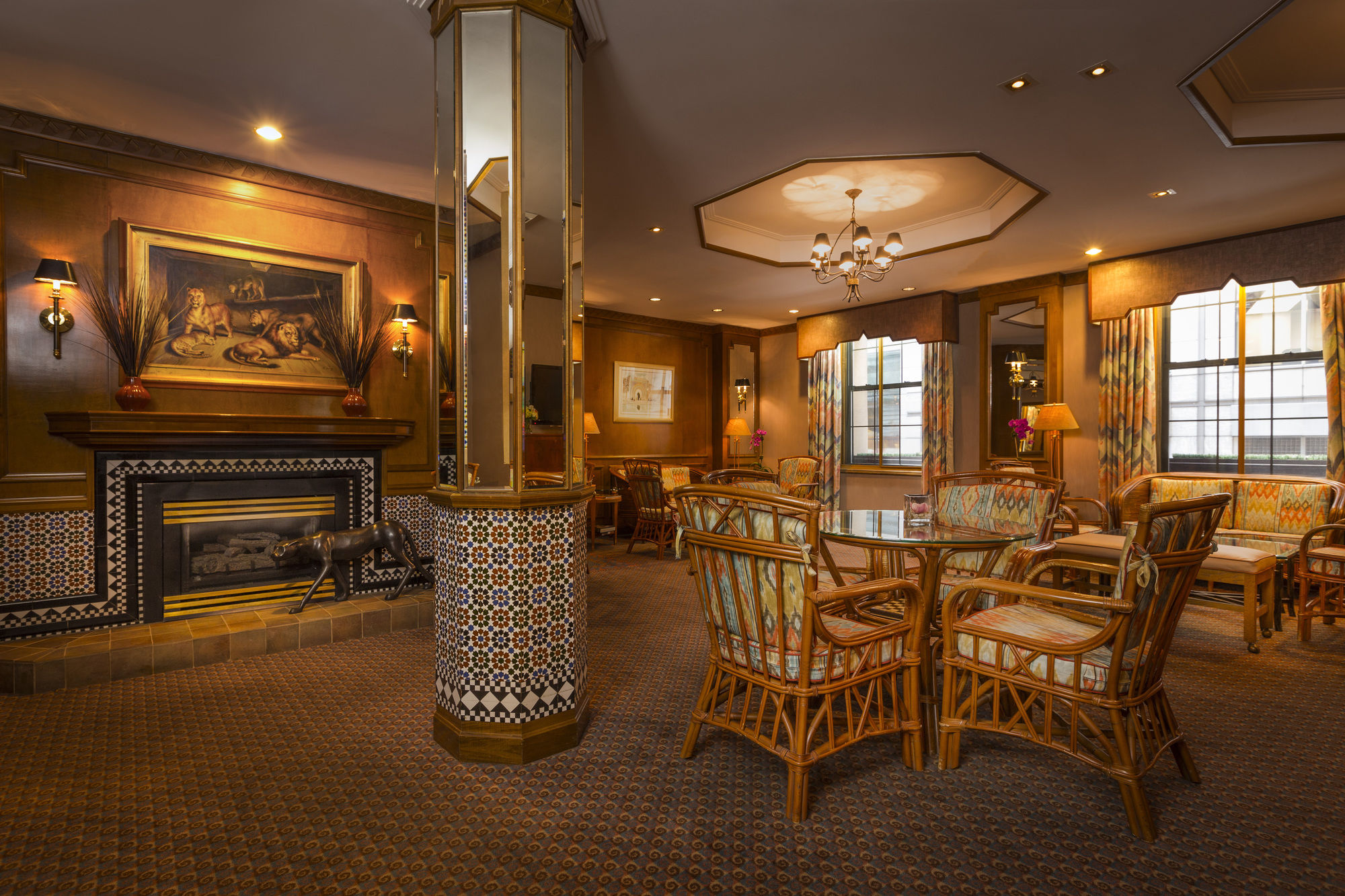 Фото Casablanca Hotel by Library Hotel Collection