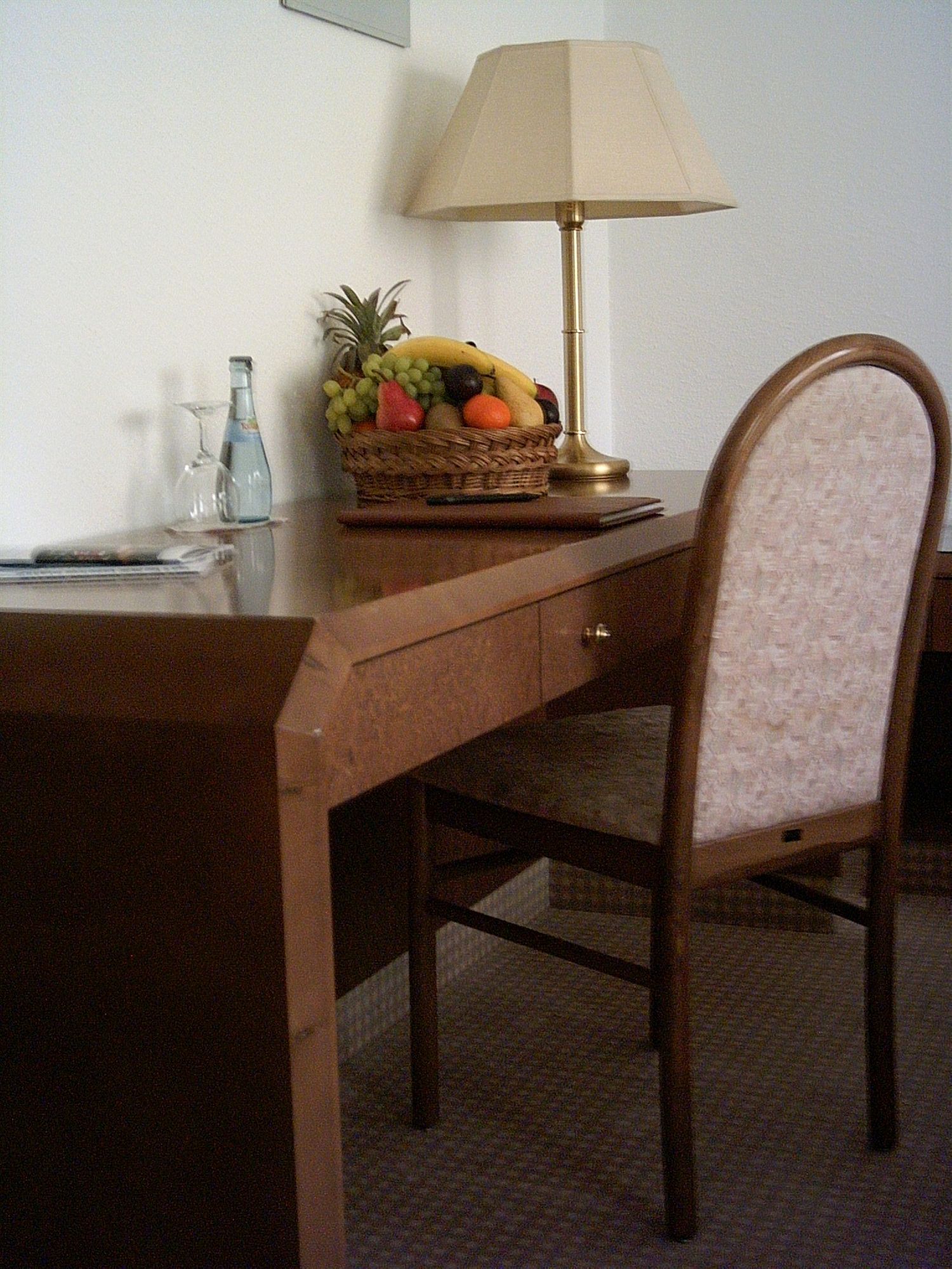 Фото Hotel Flora Stuttgart - Möhringen