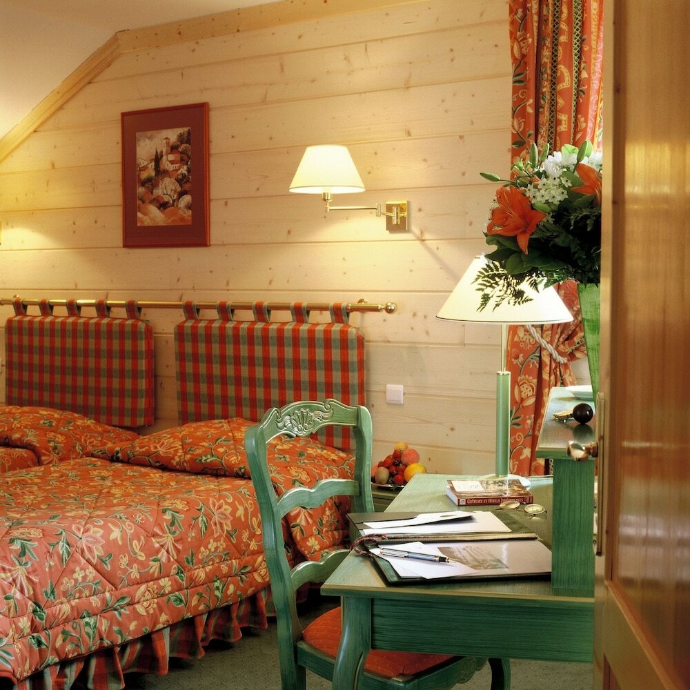 Фото Le Grand Hôtel & SPA et son Chalet