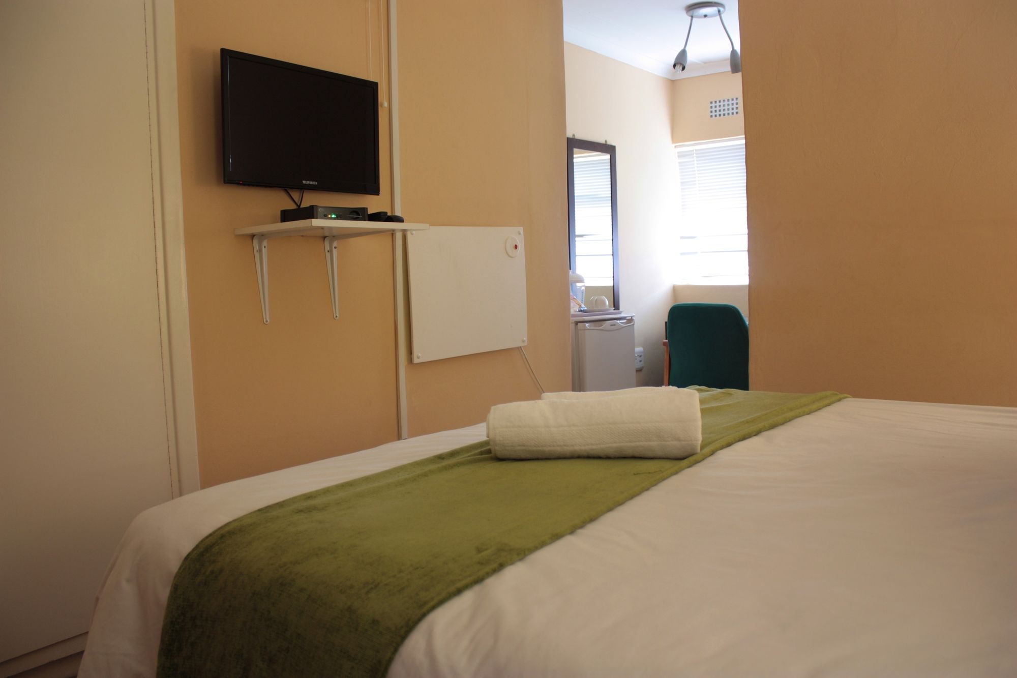 Фото Sunnyridge Lodge