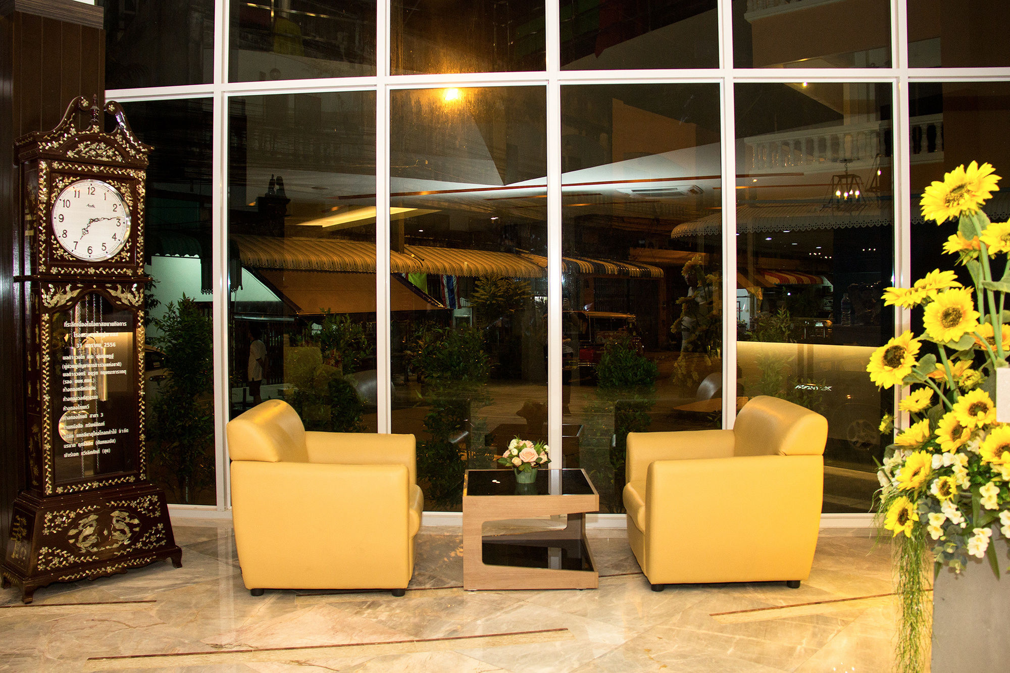 Фото Friendlytel Hotel