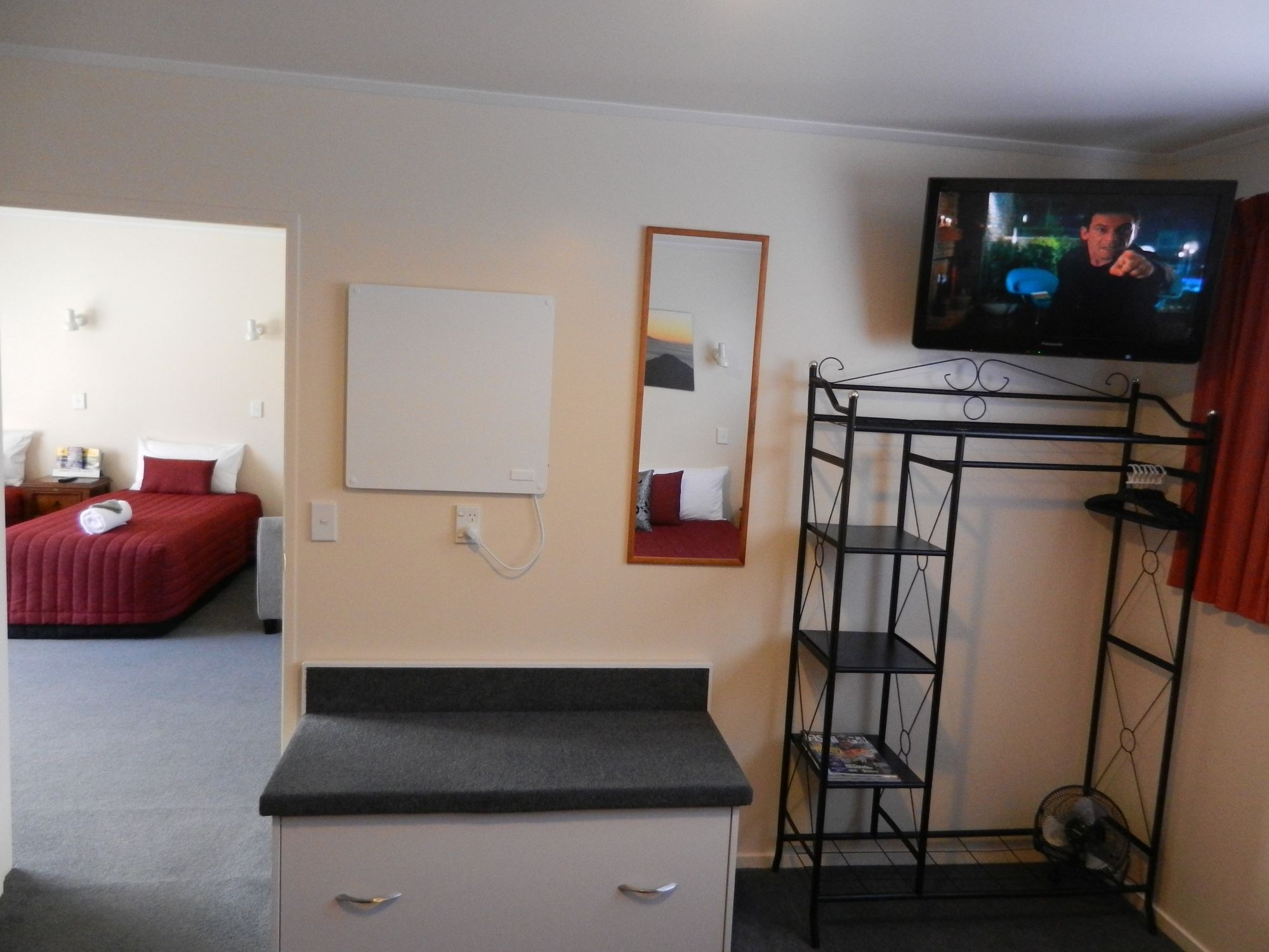 Фото Amber Court Motel