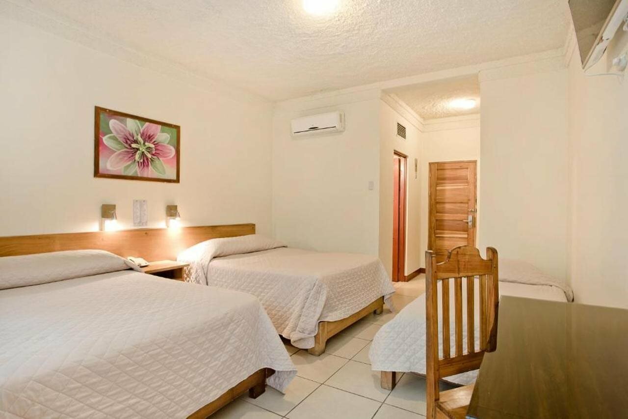 Фото Hotel Boyeros