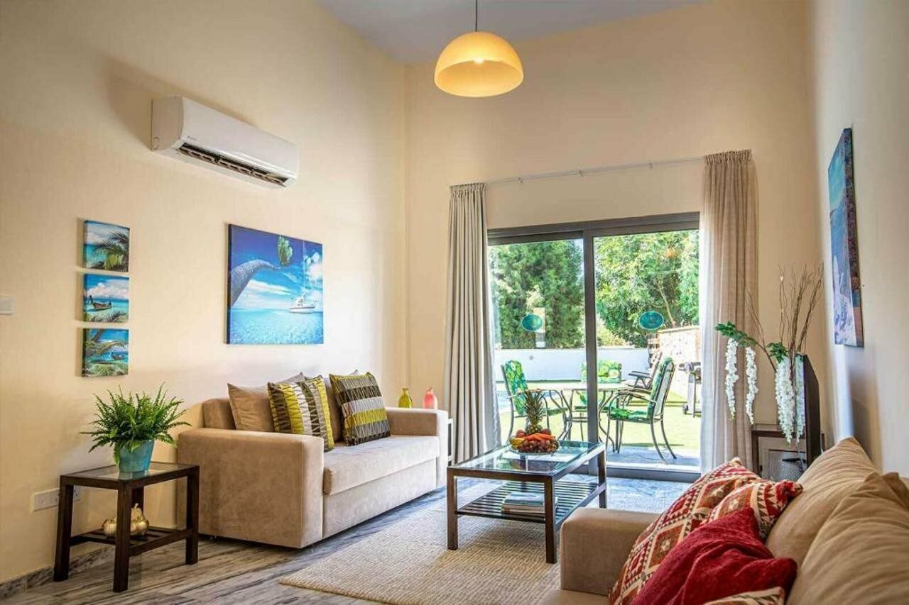 Фото Latchi Escape Hotel & Suites