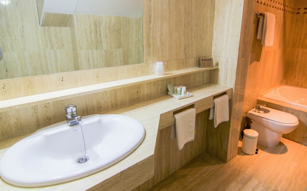 Фото Hotel Capri