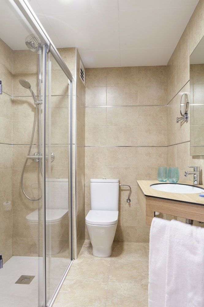 Фото Hotel Helios Lloret de Mar