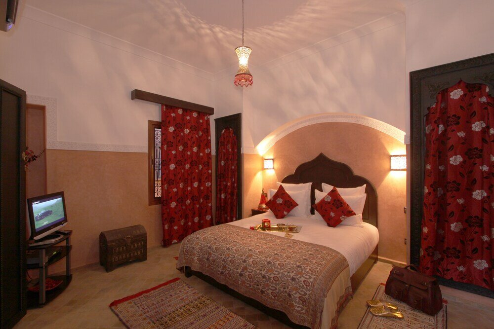 Фото Riad Nesma Suites & SPA