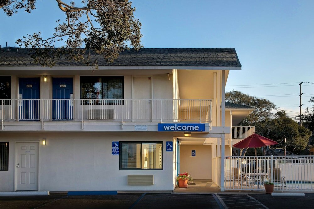 Фото Motel 6 Monterey, Ca