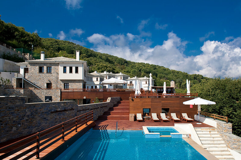 Гостиница 12 Months Luxury Resort