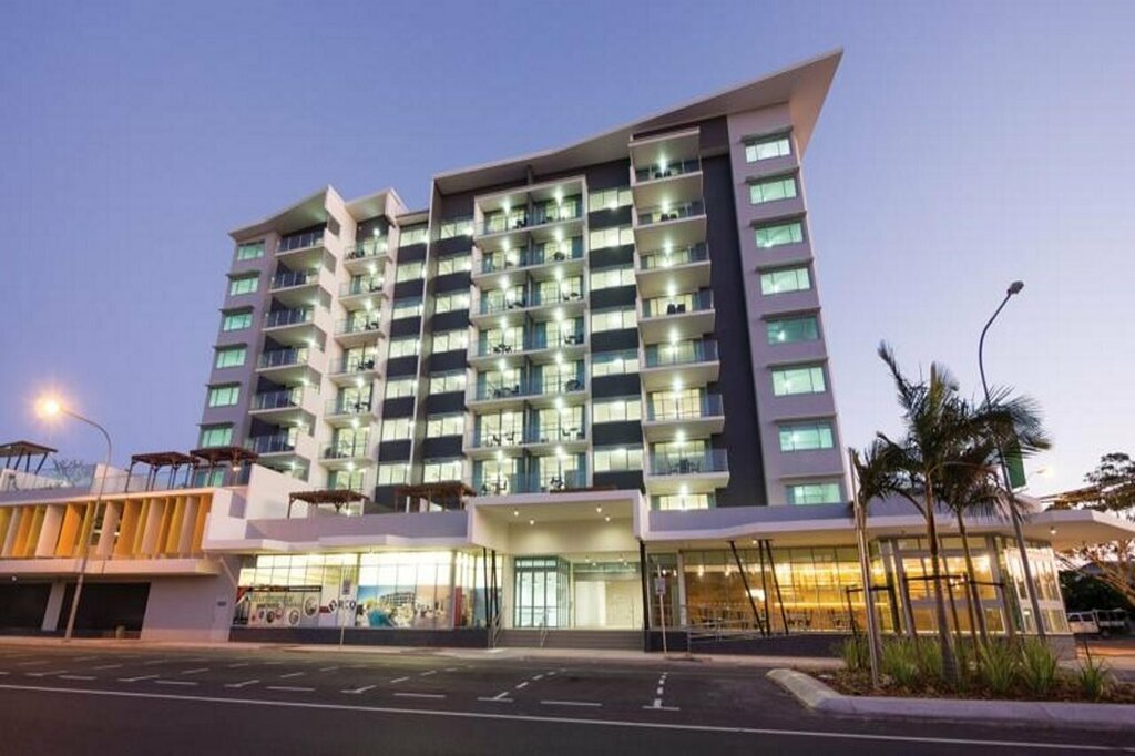 Hotel Oaks Rivermarque, Mackay, photo