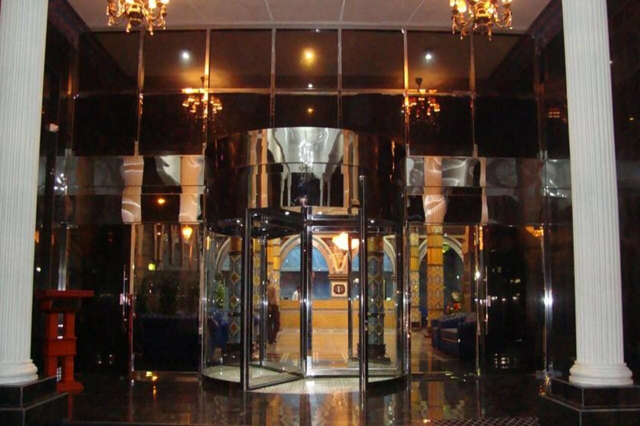 Фото Gulf Gate Hotel