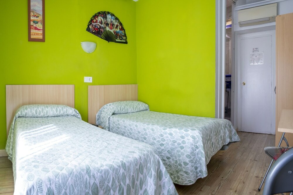 Фото Hostal Rober