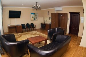 Gornyak (Town of Gai, Komsomolskaya ulitsa, 7), hotel