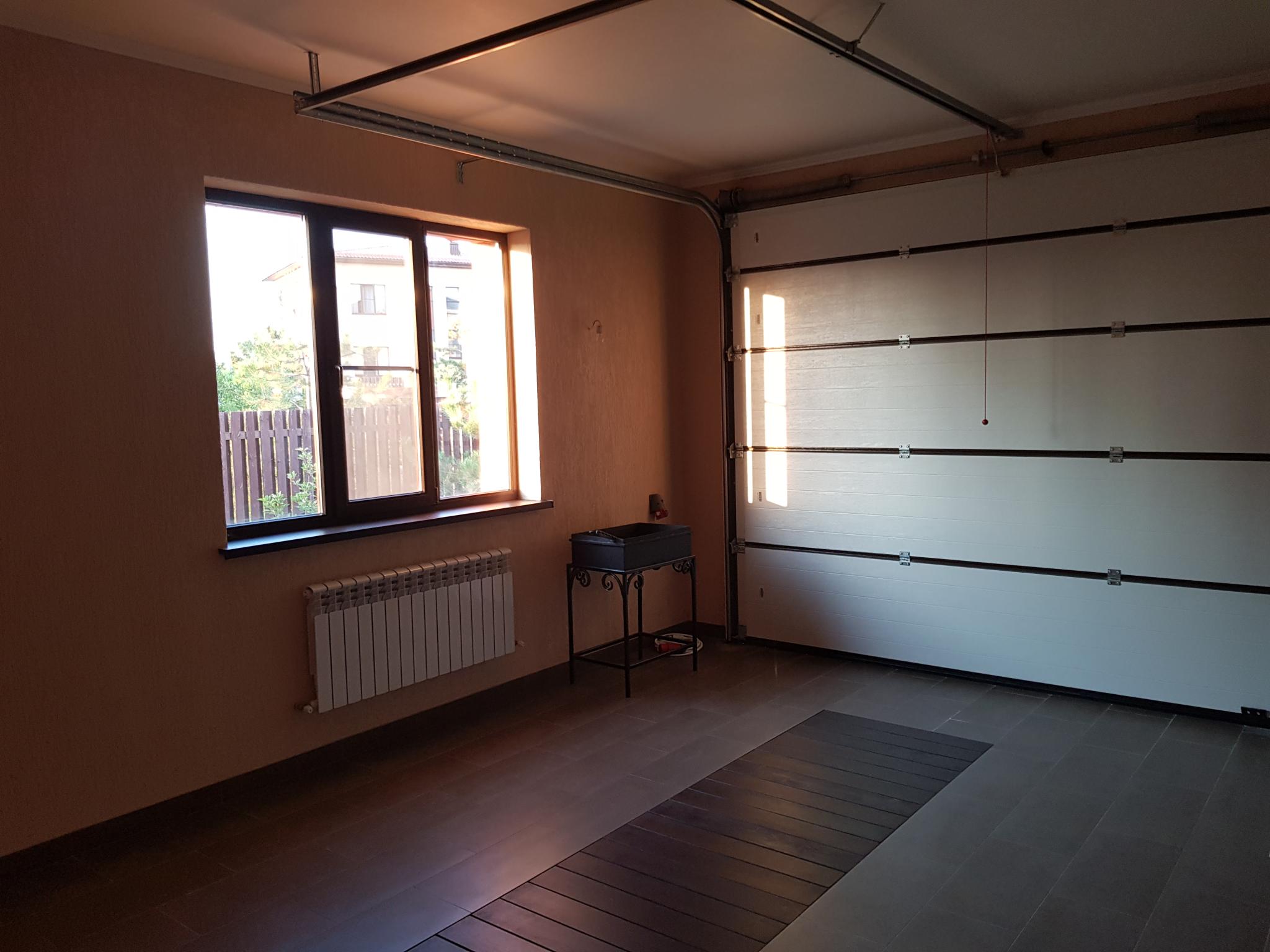 Фото Солнечный берег на улице Вишневая 6